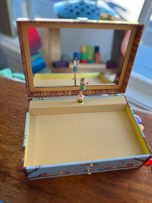 Jewellery Box (Music Box) Owl Travellers